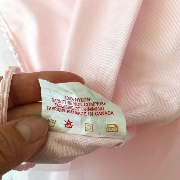 Vintage Dominique pink nylon nightgown size M - Picture 10 of 10
